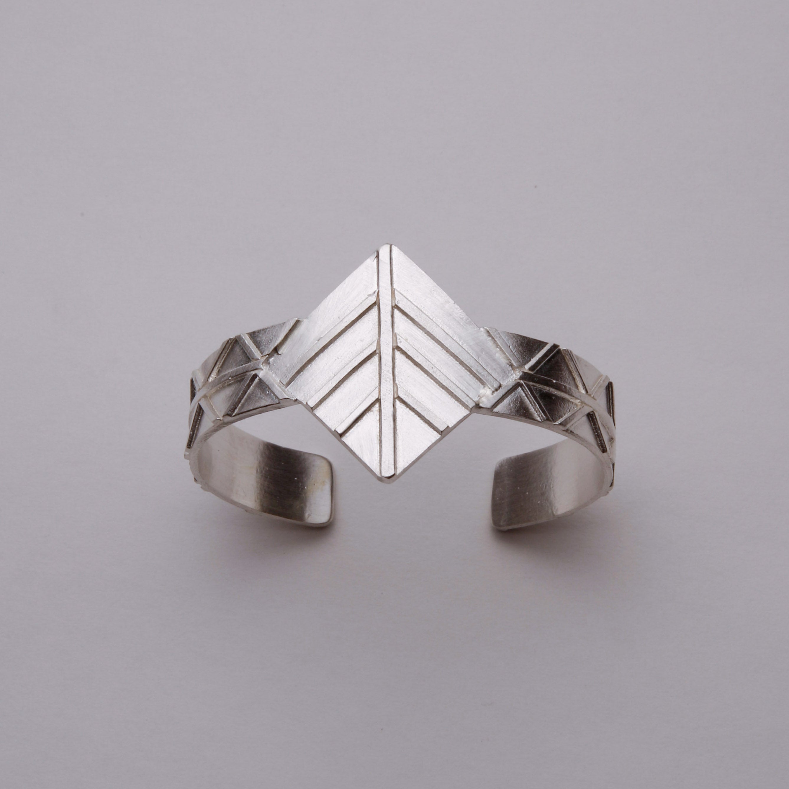 RHOMBUS BRACELET