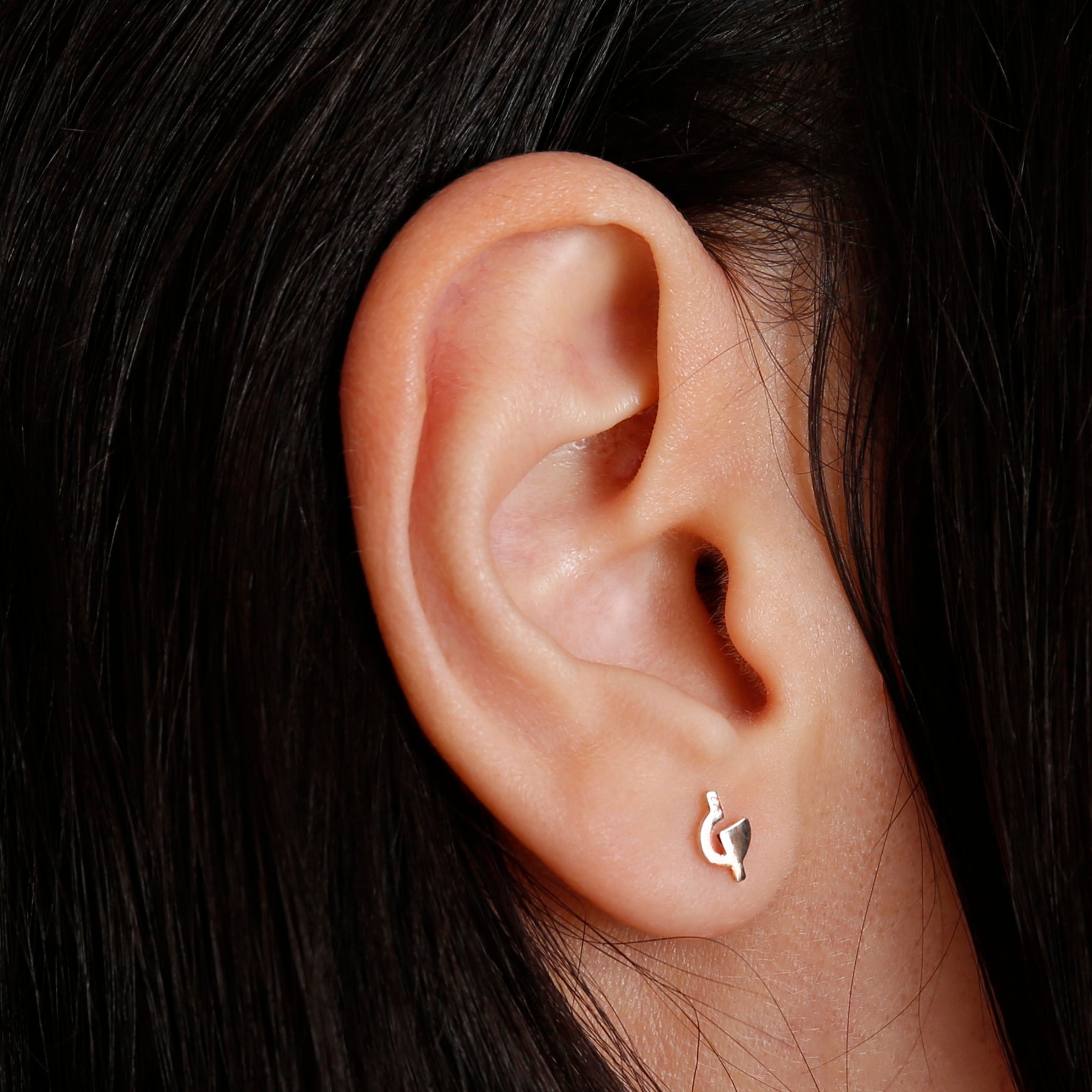 REACTOR 2026 TINY EARRINGS