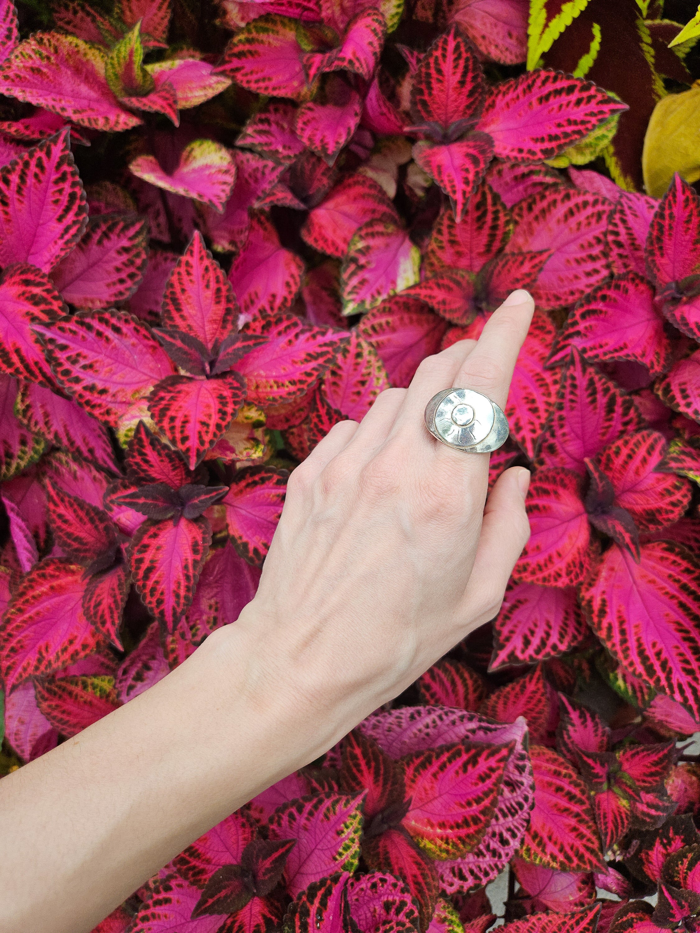 DOME EYE RING