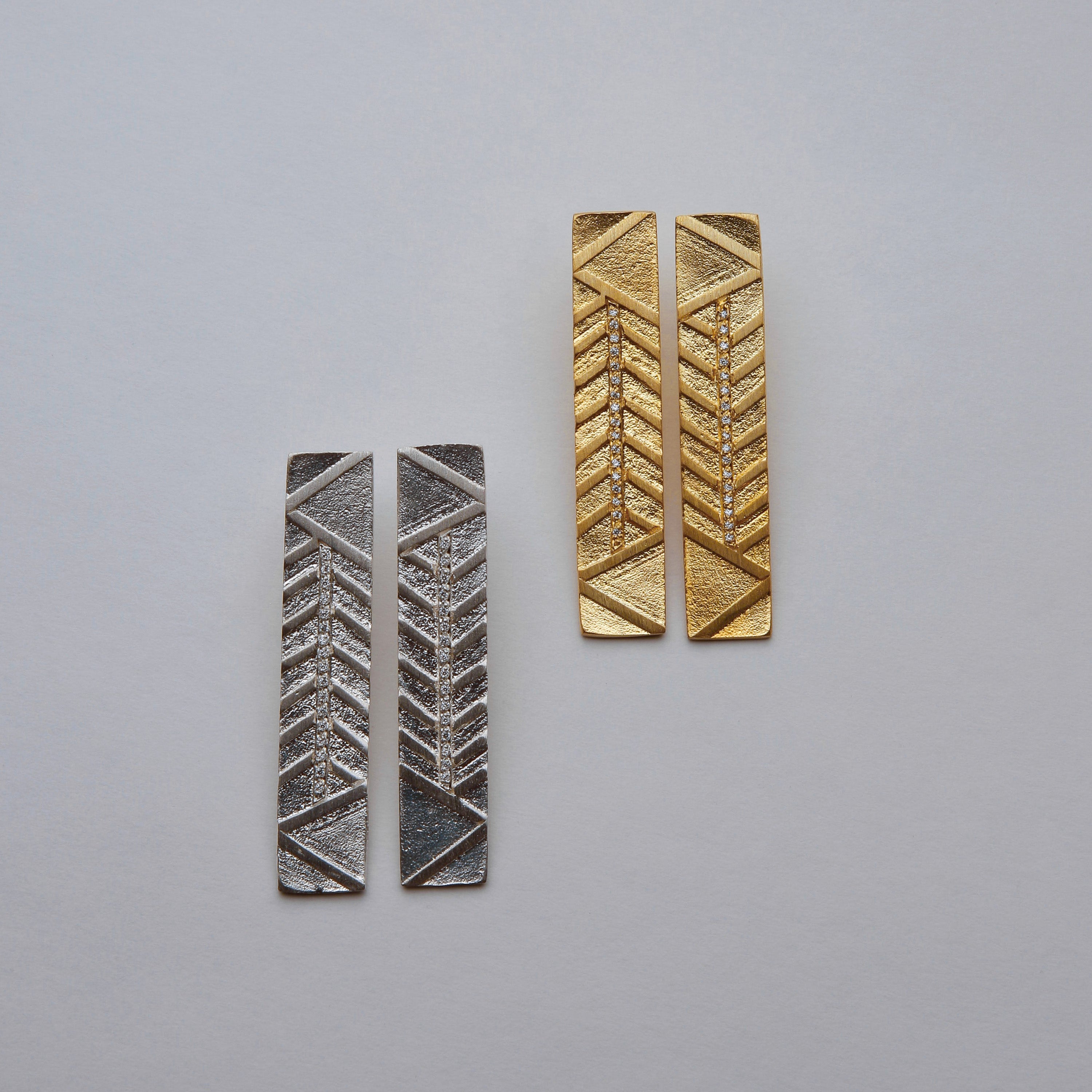 UP AND DOWN EARRINGS WITH ZIRCONS