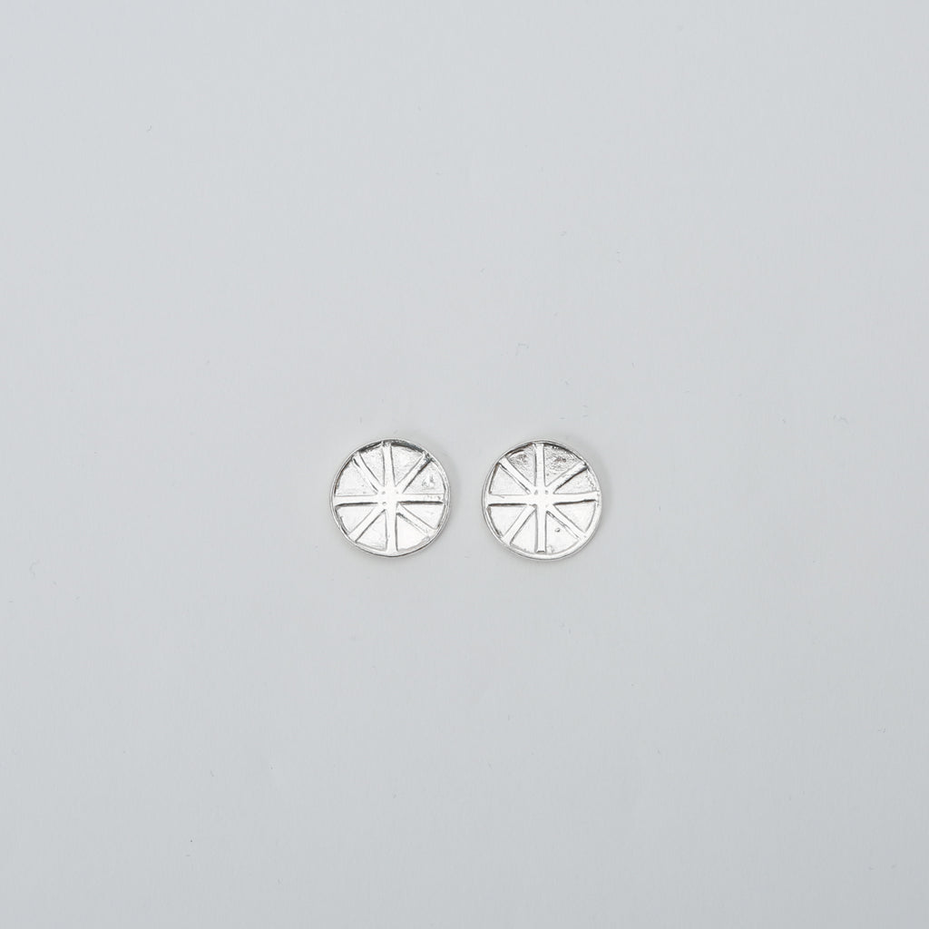 TINIAN DETAILS ROSETTES