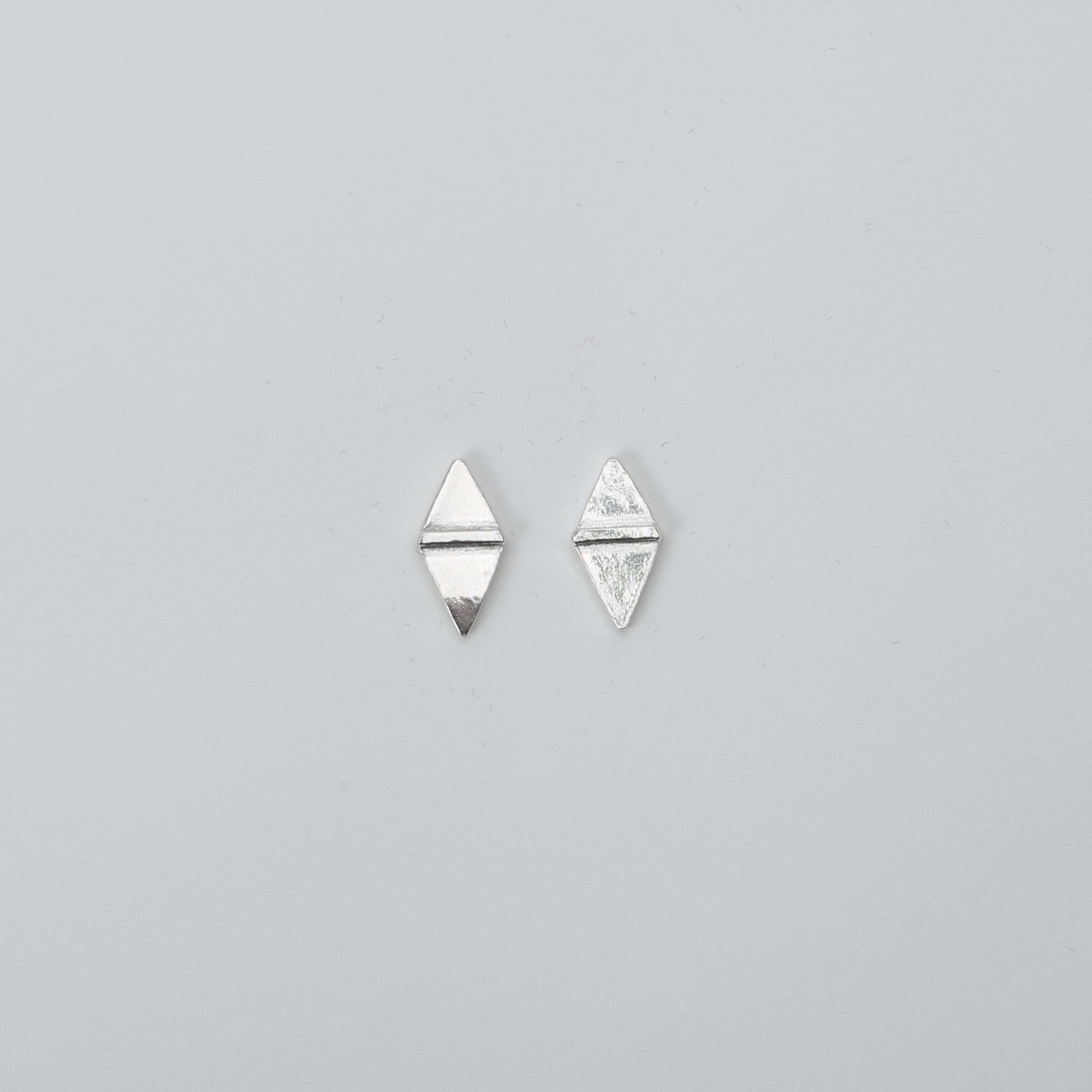 TINIAN DETAILS KITES
