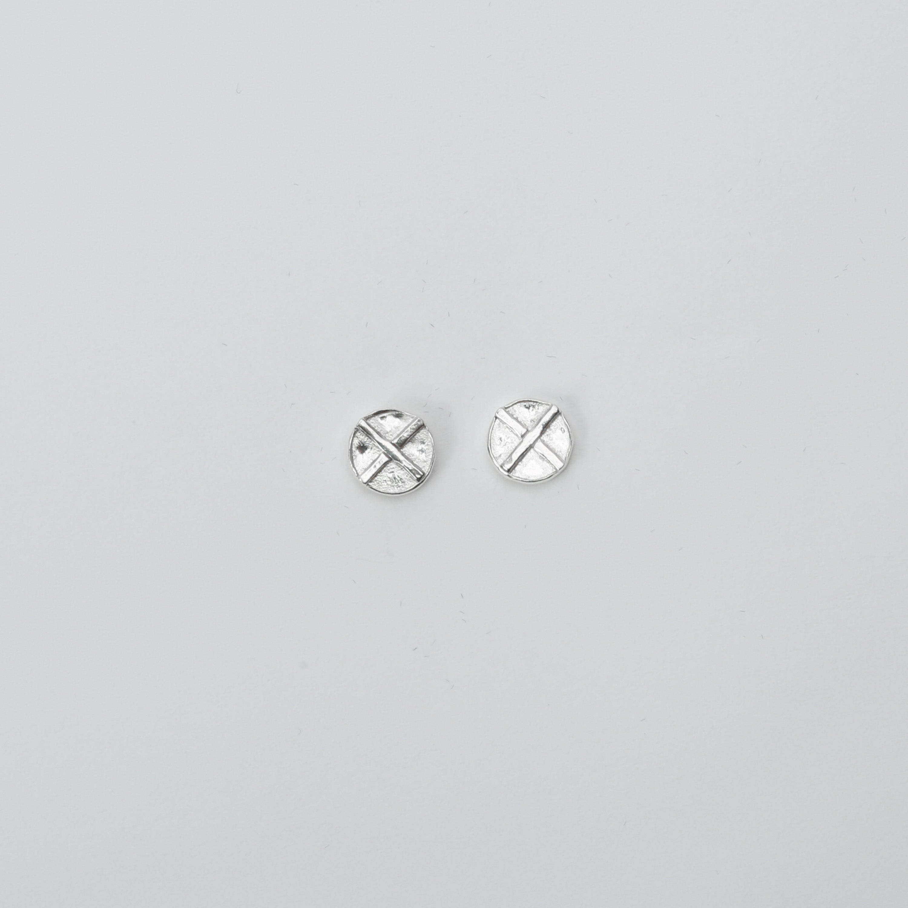 TINIAN DETAILS X CIRCLE